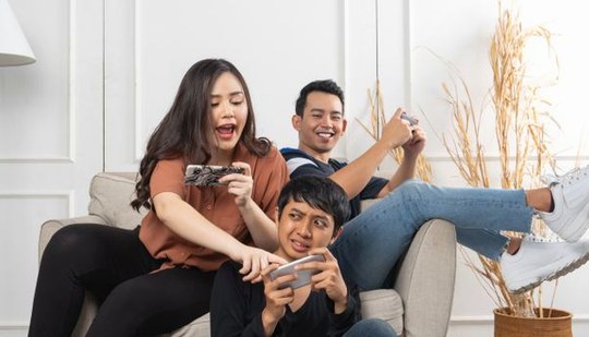 xì dách di động Debet